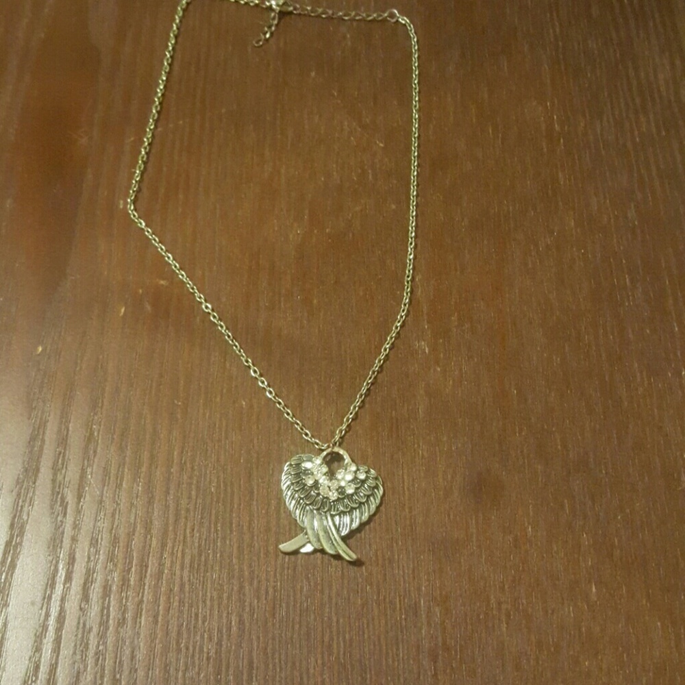 Maurice's necklace